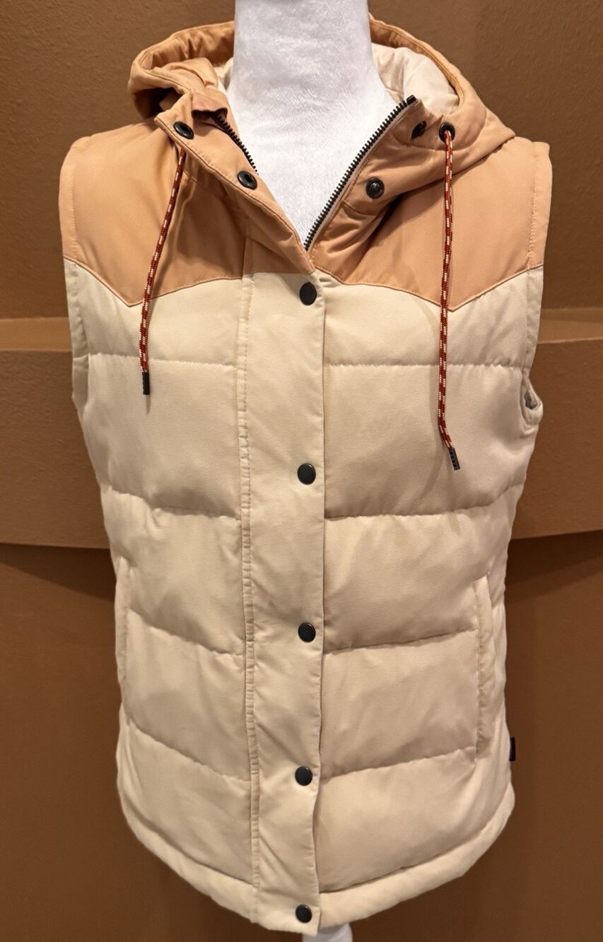 Patagonia Women’s Bivy Hooded Down Vest Oyster White Size M NWOT